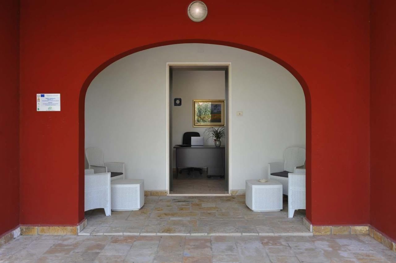 Agriturismo Caranna Torre Lapillo Exterior foto